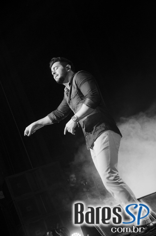 Henrique & Diego receberam convidados em show de lançamento da Festa do Peão de Barretos 2015 no Espaço das Américas Henrique & Diego receberam convidados em show de lançamento da Festa do Peão de Barretos 2015 no Espaço das Américas