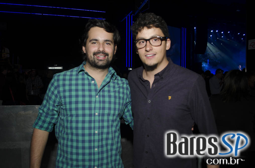 Henrique & Diego receberam convidados em show de lançamento da Festa do Peão de Barretos 2015 no Espaço das Américas Henrique & Diego receberam convidados em show de lançamento da Festa do Peão de Barretos 2015 no Espaço das Américas