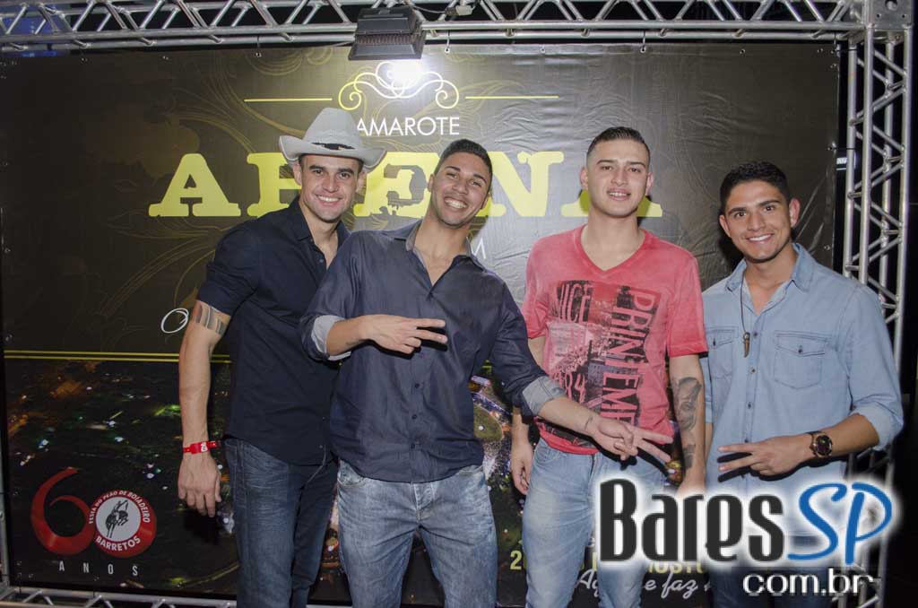 Henrique & Diego receberam convidados em show de lançamento da Festa do Peão de Barretos 2015 no Espaço das Américas Henrique & Diego receberam convidados em show de lançamento da Festa do Peão de Barretos 2015 no Espaço das Américas