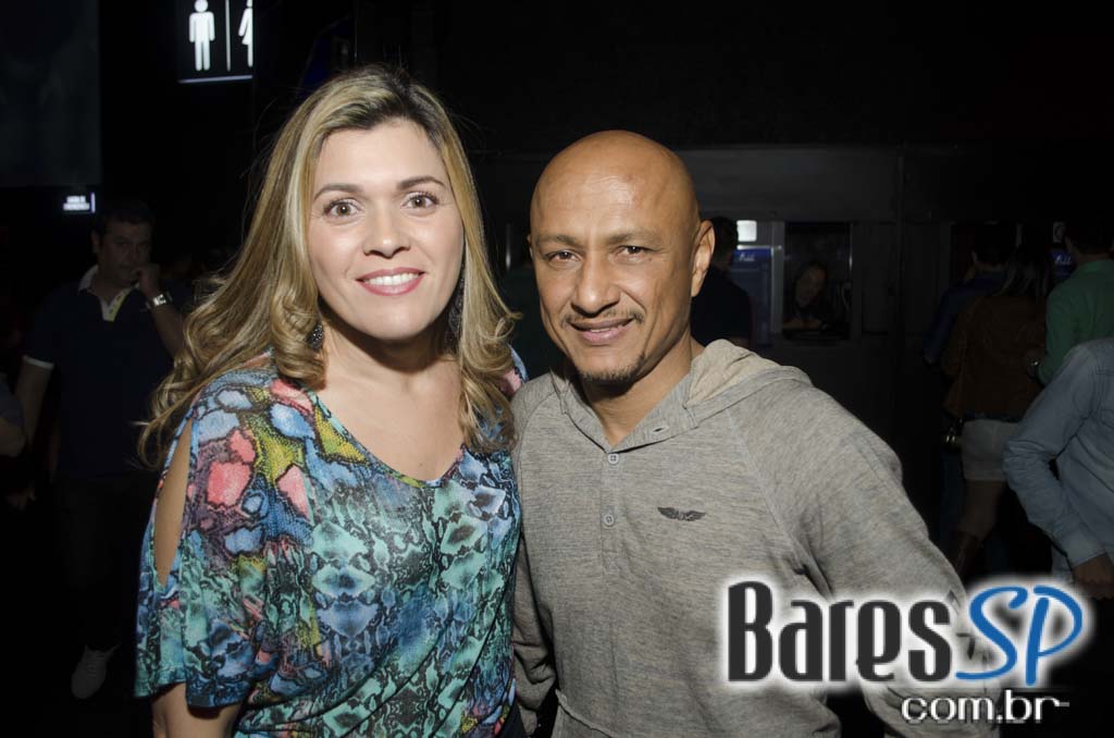 Henrique & Diego receberam convidados em show de lançamento da Festa do Peão de Barretos 2015 no Espaço das Américas Henrique & Diego receberam convidados em show de lançamento da Festa do Peão de Barretos 2015 no Espaço das Américas