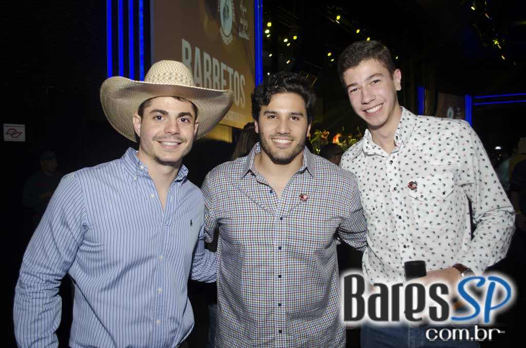 Henrique & Diego receberam convidados em show de lançamento da Festa do Peão de Barretos 2015 no Espaço das Américas Henrique & Diego receberam convidados em show de lançamento da Festa do Peão de Barretos 2015 no Espaço das Américas