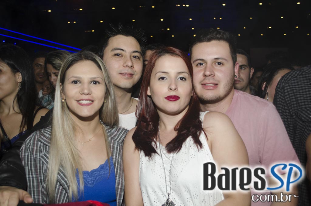 Henrique & Diego receberam convidados em show de lançamento da Festa do Peão de Barretos 2015 no Espaço das Américas Henrique & Diego receberam convidados em show de lançamento da Festa do Peão de Barretos 2015 no Espaço das Américas