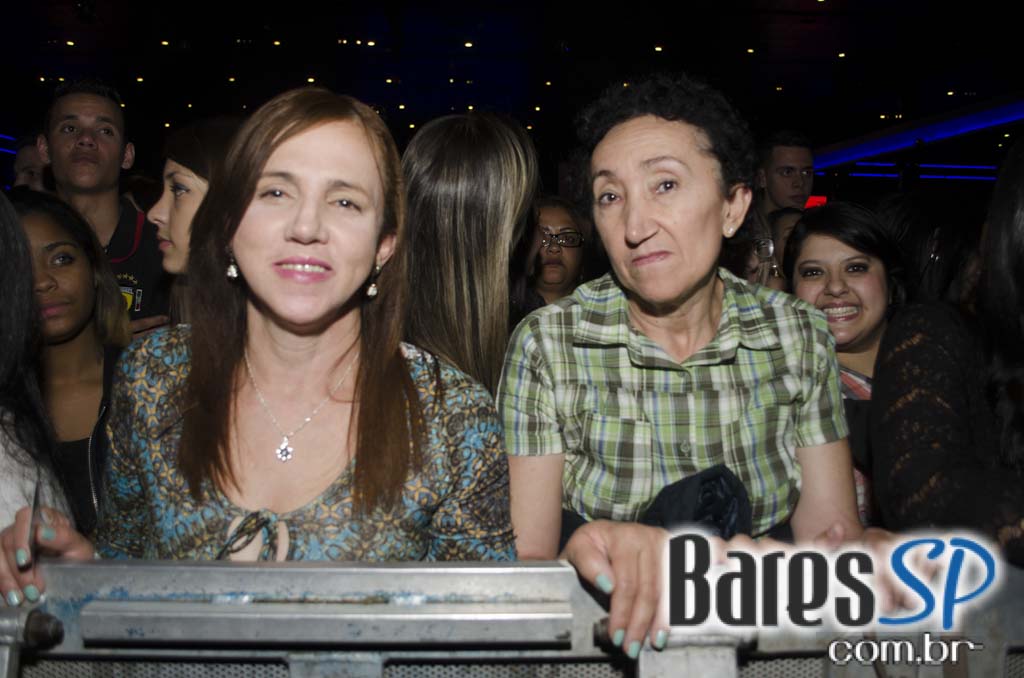 Henrique & Diego receberam convidados em show de lançamento da Festa do Peão de Barretos 2015 no Espaço das Américas Henrique & Diego receberam convidados em show de lançamento da Festa do Peão de Barretos 2015 no Espaço das Américas