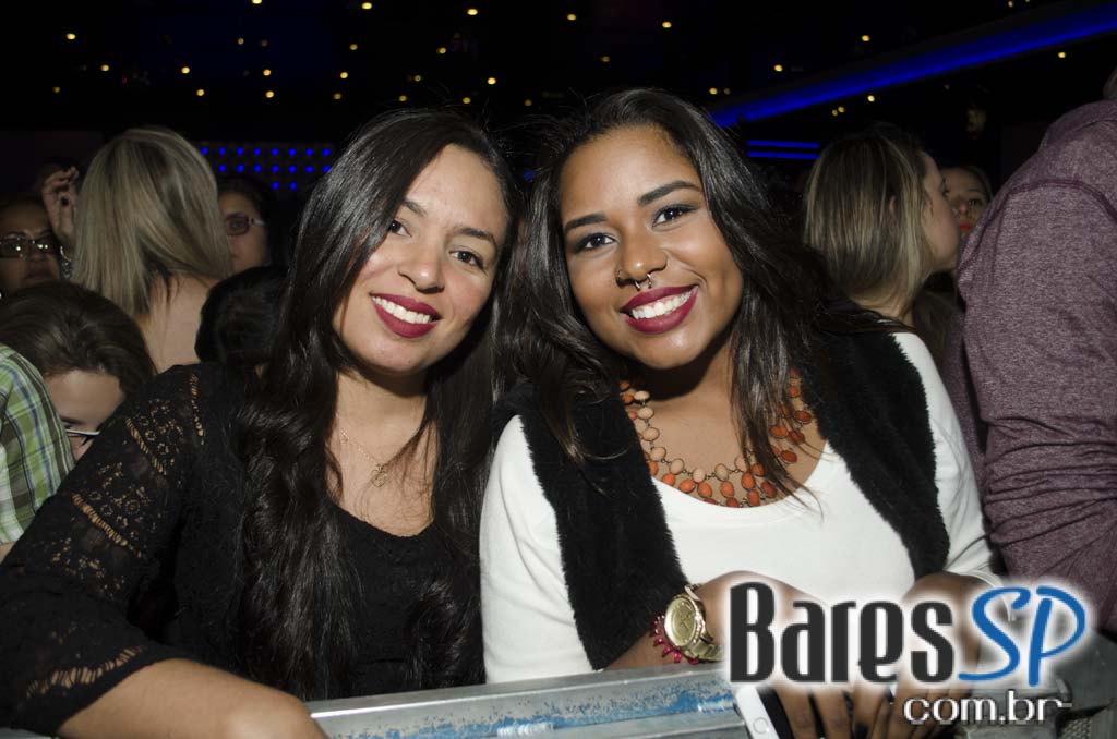 Henrique & Diego receberam convidados em show de lançamento da Festa do Peão de Barretos 2015 no Espaço das Américas Henrique & Diego receberam convidados em show de lançamento da Festa do Peão de Barretos 2015 no Espaço das Américas