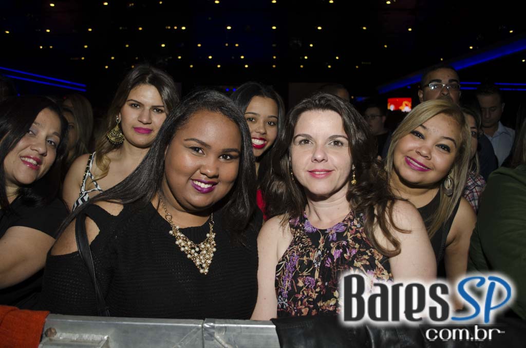 Henrique & Diego receberam convidados em show de lançamento da Festa do Peão de Barretos 2015 no Espaço das Américas Henrique & Diego receberam convidados em show de lançamento da Festa do Peão de Barretos 2015 no Espaço das Américas