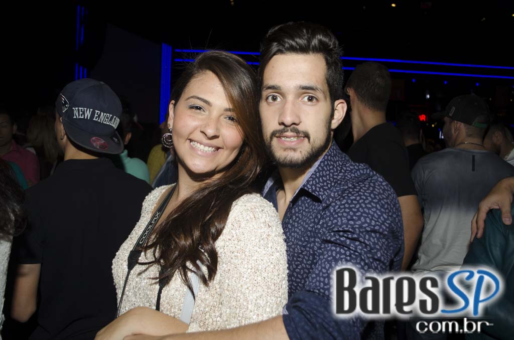 Henrique & Diego receberam convidados em show de lançamento da Festa do Peão de Barretos 2015 no Espaço das Américas Henrique & Diego receberam convidados em show de lançamento da Festa do Peão de Barretos 2015 no Espaço das Américas