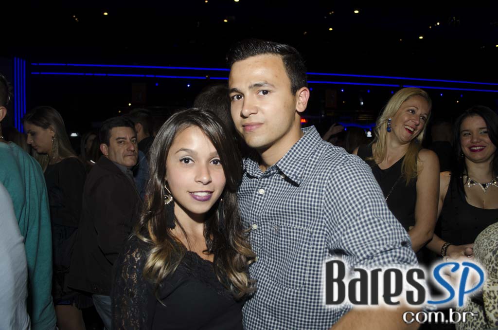 Henrique & Diego receberam convidados em show de lançamento da Festa do Peão de Barretos 2015 no Espaço das Américas Henrique & Diego receberam convidados em show de lançamento da Festa do Peão de Barretos 2015 no Espaço das Américas