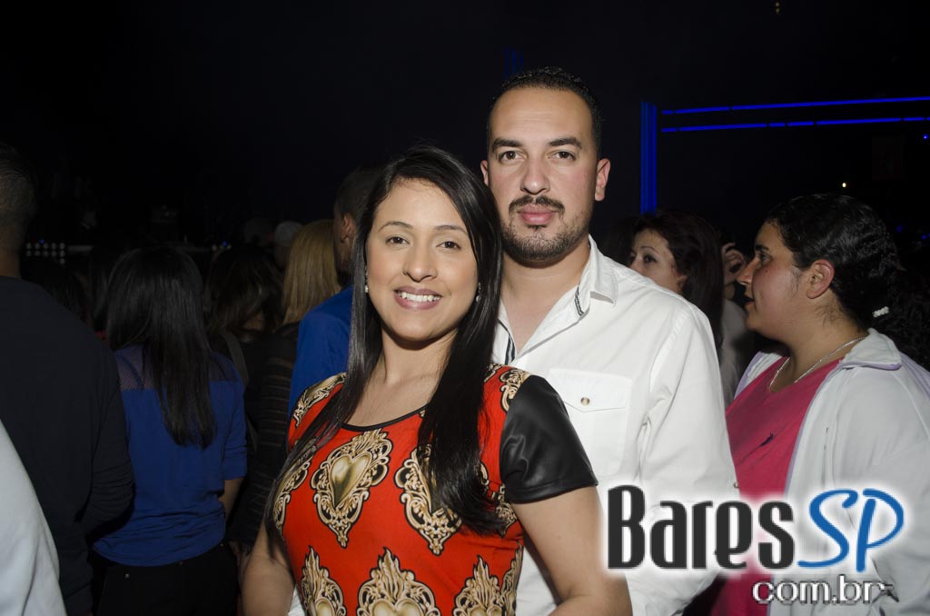 Henrique & Diego receberam convidados em show de lançamento da Festa do Peão de Barretos 2015 no Espaço das Américas Henrique & Diego receberam convidados em show de lançamento da Festa do Peão de Barretos 2015 no Espaço das Américas