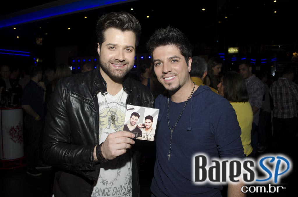 Henrique & Diego receberam convidados em show de lançamento da Festa do Peão de Barretos 2015 no Espaço das Américas Henrique & Diego receberam convidados em show de lançamento da Festa do Peão de Barretos 2015 no Espaço das Américas