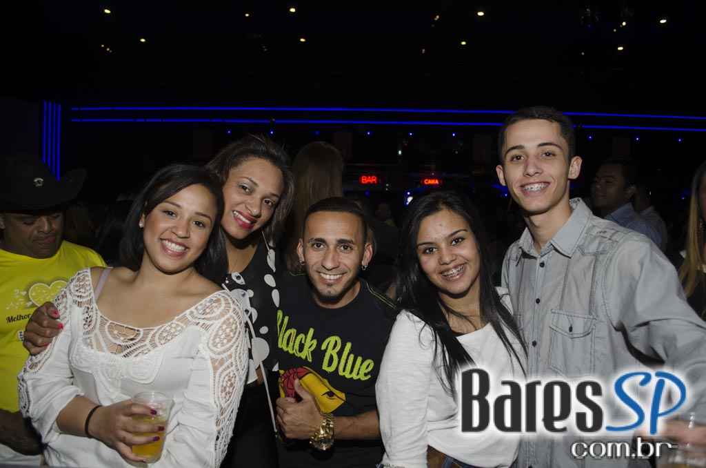 Henrique & Diego receberam convidados em show de lançamento da Festa do Peão de Barretos 2015 no Espaço das Américas Henrique & Diego receberam convidados em show de lançamento da Festa do Peão de Barretos 2015 no Espaço das Américas