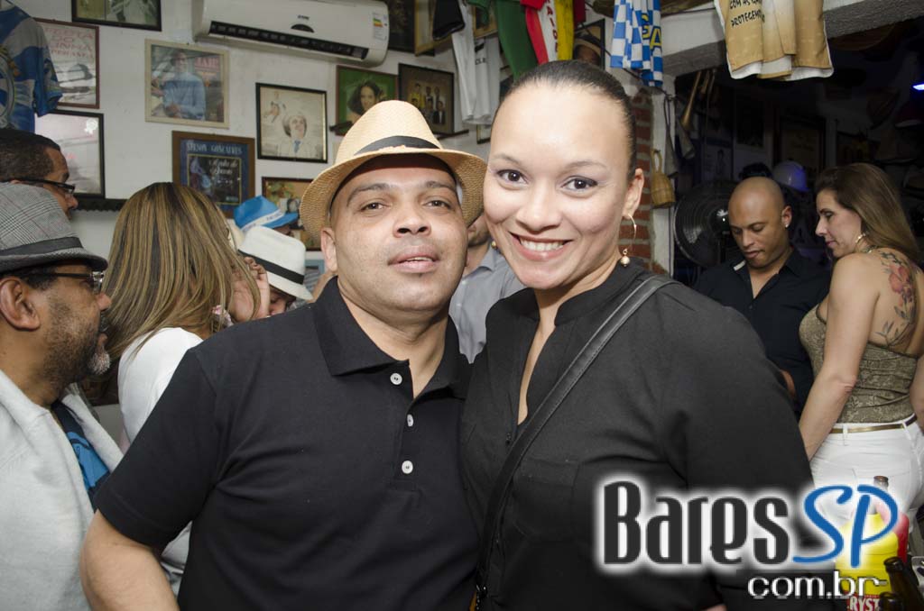 Bar na Aba recebeu show ao vivo de Ney Silva, Carol Mota e Reinaldo Ney Bar na Aba recebeu show ao vivo de Ney Silva, Carol Mota e Reinaldo Ney
