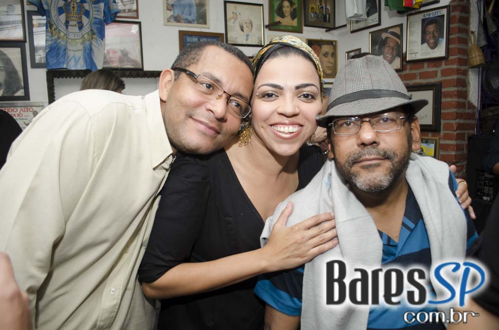 Bar na Aba recebeu show ao vivo de Ney Silva, Carol Mota e Reinaldo Ney Bar na Aba recebeu show ao vivo de Ney Silva, Carol Mota e Reinaldo Ney