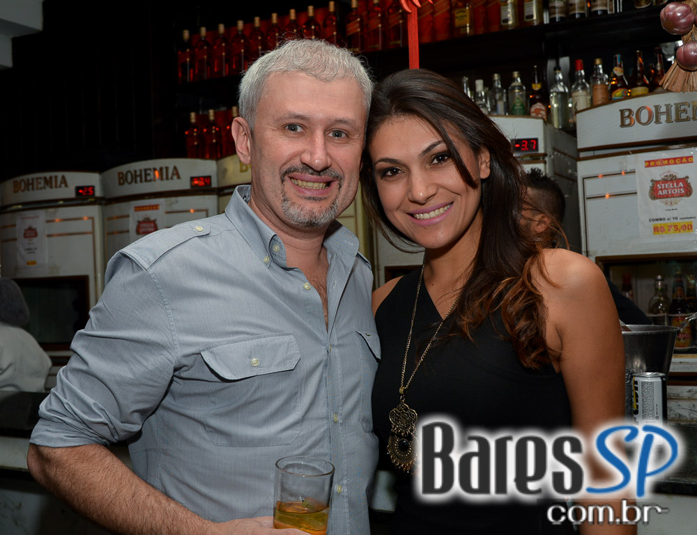 Boteco do Seu Zé recebeu o show ao vivo do cantor Marco Viana no sábado Boteco do Seu Zé recebeu o show ao vivo do cantor Marco Viana no sábado