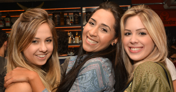 Tex- Redneck Bar realizou a Yolo Rock Night com muitas atrações e música