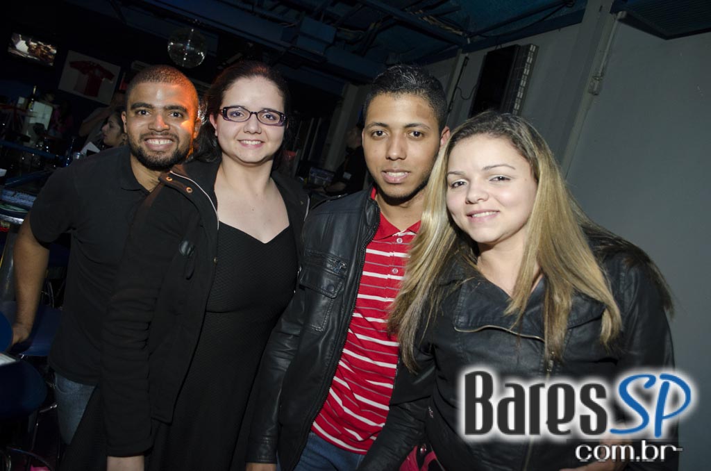 Rodrigo Morandi e Banda Norfolk agitaram a noite do London Station Rodrigo Morandi e Banda Norfolk agitaram a noite do London Station