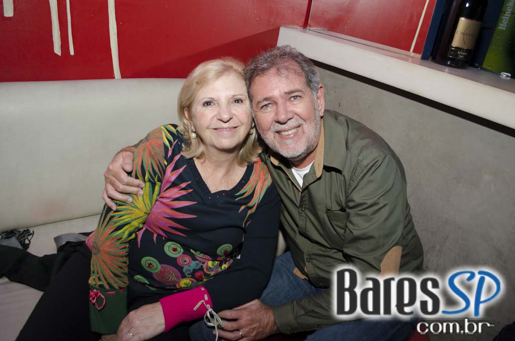 Rodrigo Morandi e Banda Norfolk agitaram a noite do London Station Rodrigo Morandi e Banda Norfolk agitaram a noite do London Station