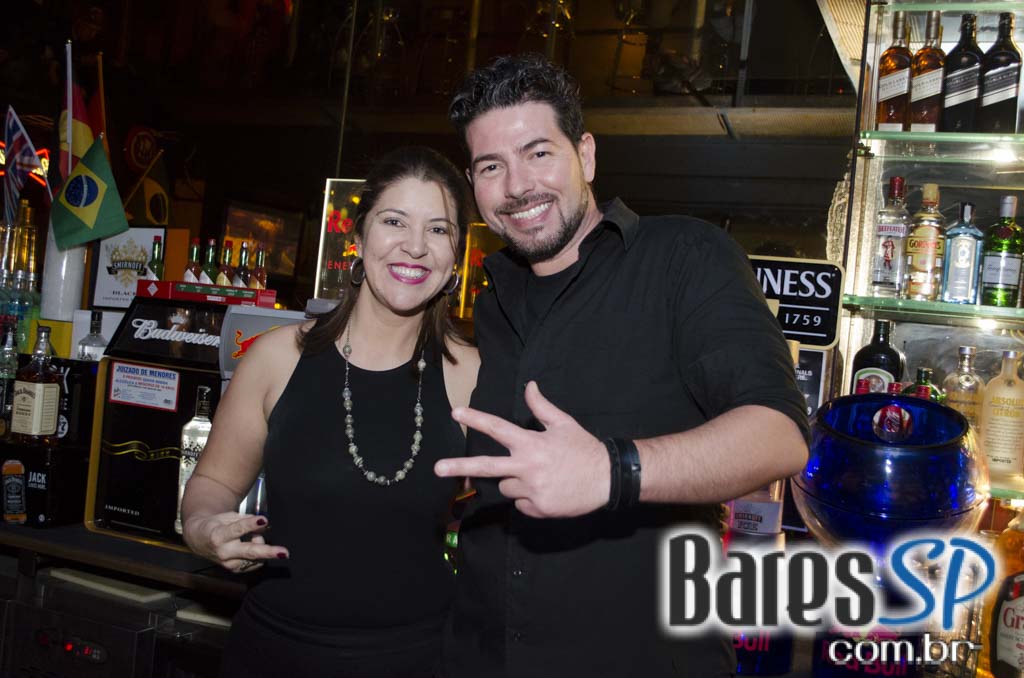 Rodrigo Morandi e Banda Norfolk agitaram a noite do London Station Rodrigo Morandi e Banda Norfolk agitaram a noite do London Station