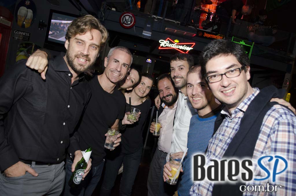 Rodrigo Morandi e Banda Norfolk agitaram a noite do London Station Rodrigo Morandi e Banda Norfolk agitaram a noite do London Station