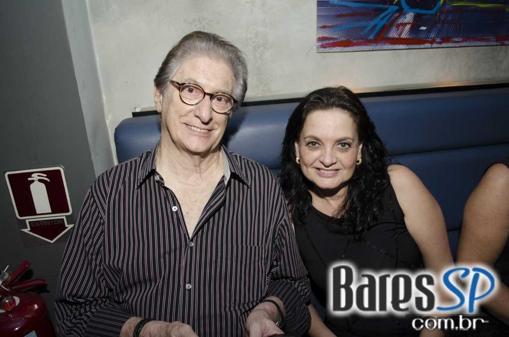 Rodrigo Morandi e Banda Norfolk agitaram a noite do London Station Rodrigo Morandi e Banda Norfolk agitaram a noite do London Station