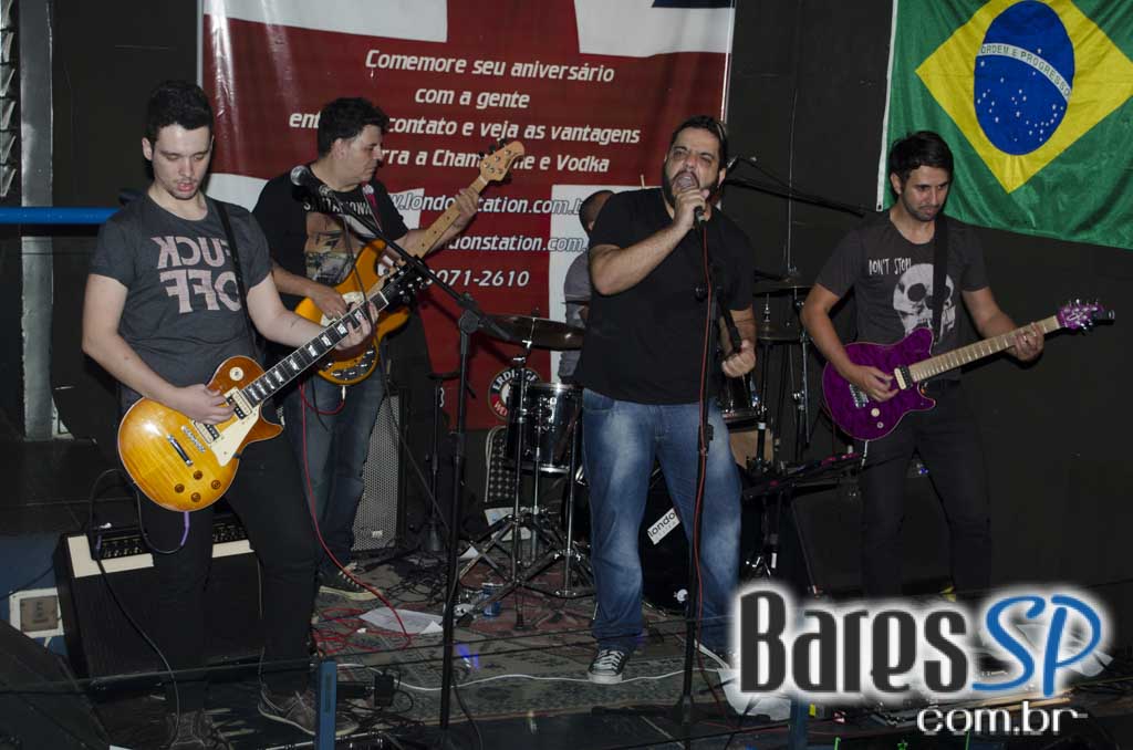 Bandas Sugar Foot e Olympus animaram a noite do London Station Bandas Sugar Foot e Olympus animaram a noite do London Station