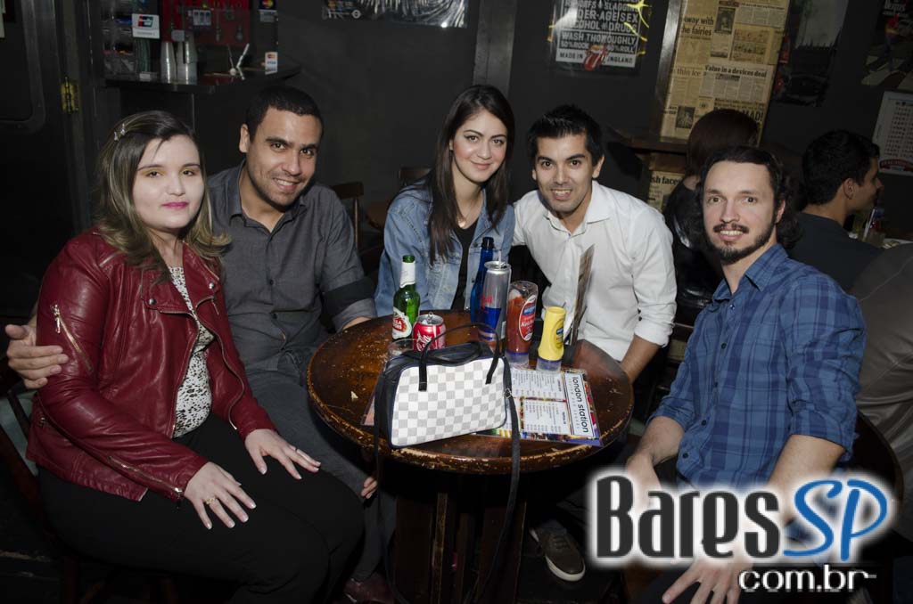 Bandas Sugar Foot e Olympus animaram a noite do London Station Bandas Sugar Foot e Olympus animaram a noite do London Station