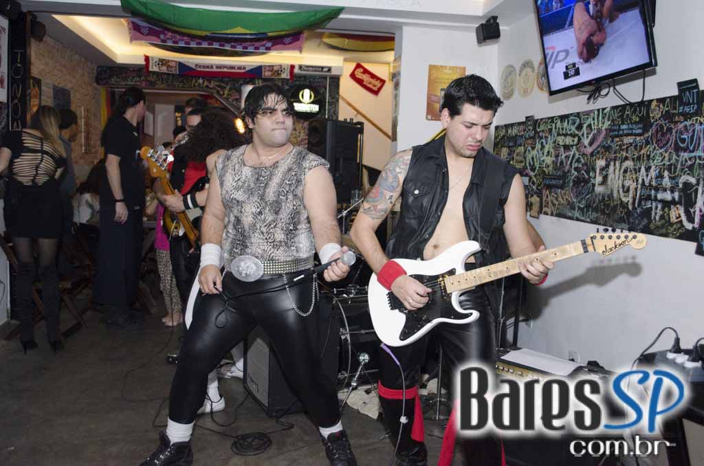 Presley Pub comemorou o Dia da Cerveja com lançamento de cerveja e show de rock Presley Pub comemorou o Dia da Cerveja com lançamento de cerveja e show de rock