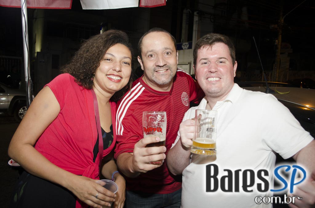 Presley Pub comemorou o Dia da Cerveja com lançamento de cerveja e show de rock Presley Pub comemorou o Dia da Cerveja com lançamento de cerveja e show de rock