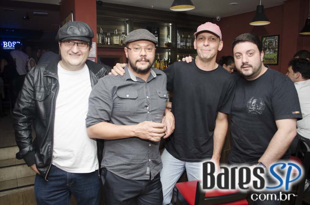 Boss- Home The Blues recebeu show de Bandas Martini Blues e convidados no Dia da Cerveja Boss- Home The Blues recebeu show de Bandas Martini Blues e convidados no Dia da Cerveja