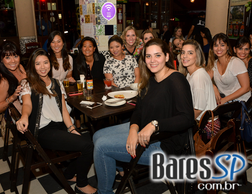 Apresentação de Luiz Fernando & Vadinho Theo no Porto Madalena Apresentação de Luiz Fernando & Vadinho Theo no Porto Madalena