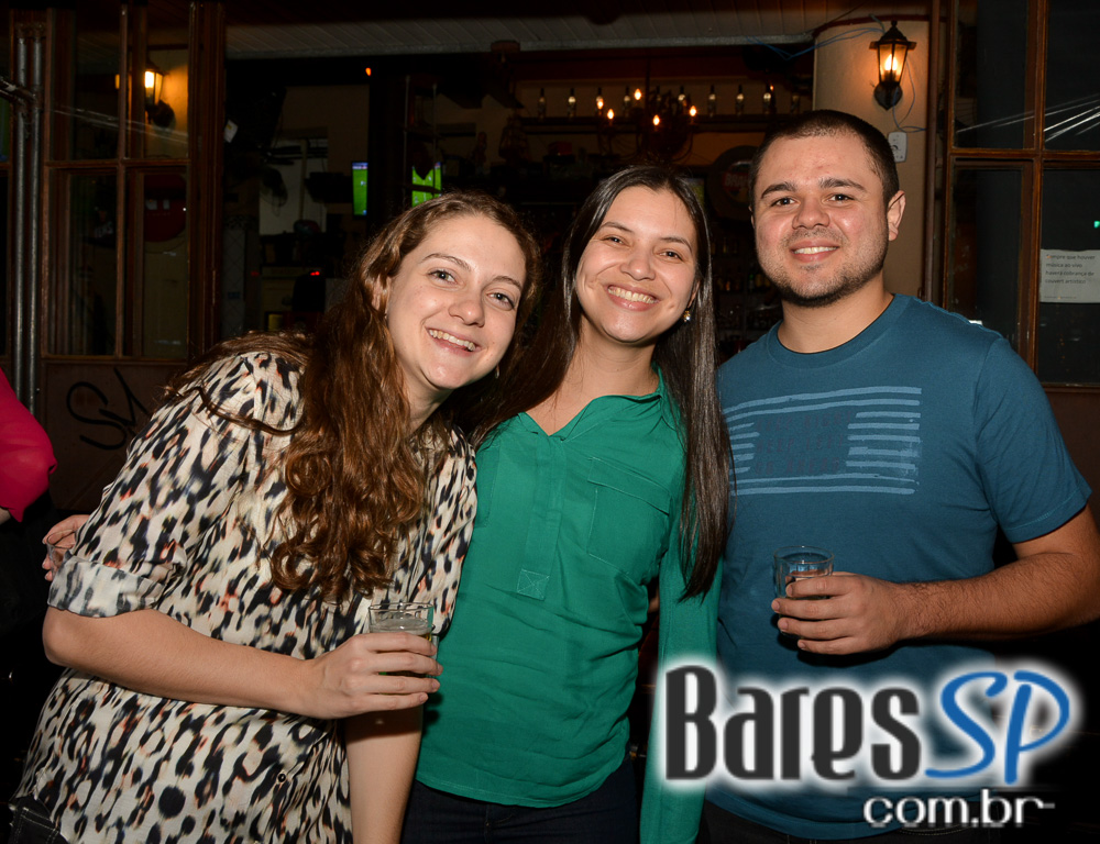 Apresentação de Luiz Fernando & Vadinho Theo no Porto Madalena Apresentação de Luiz Fernando & Vadinho Theo no Porto Madalena