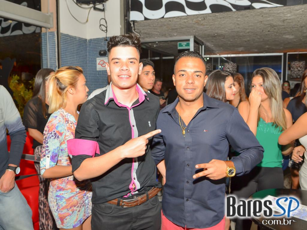 Boteco Vila Rica apresentou show do Grupo Magya e convidados Boteco Vila Rica apresentou show do Grupo Magya e convidados