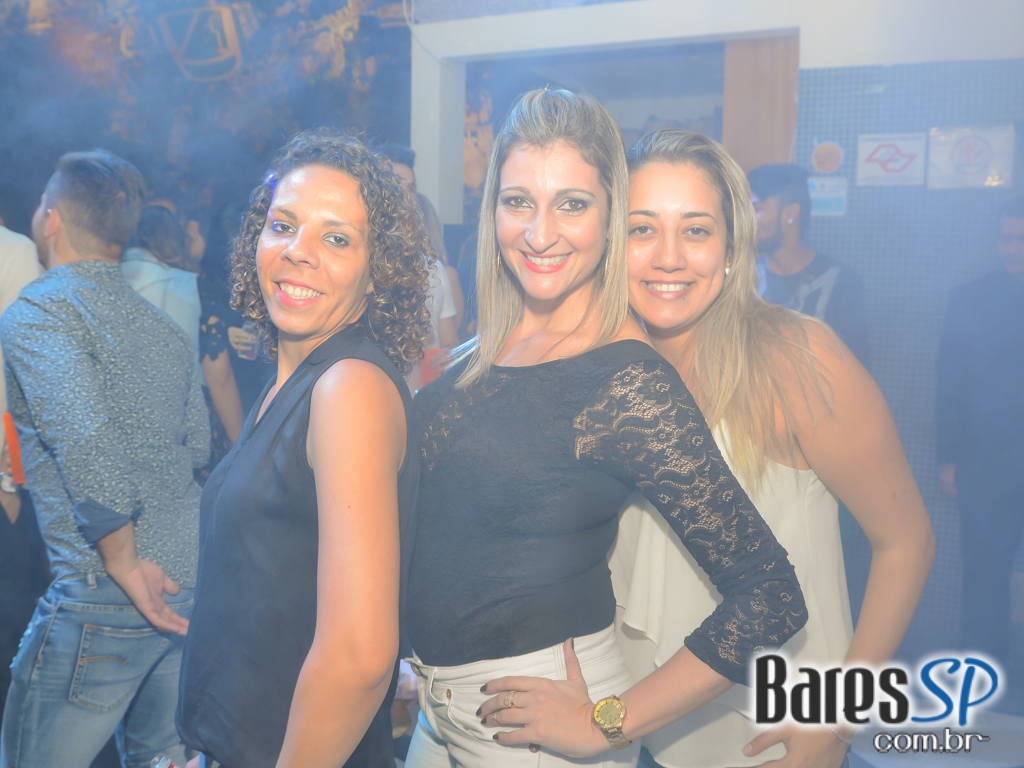 Boteco Vila Rica apresentou show do Grupo Magya e convidados Boteco Vila Rica apresentou show do Grupo Magya e convidados