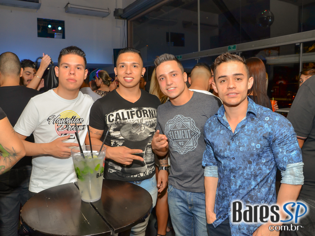 Boteco Vila Rica apresentou show do Grupo Magya e convidados Boteco Vila Rica apresentou show do Grupo Magya e convidados