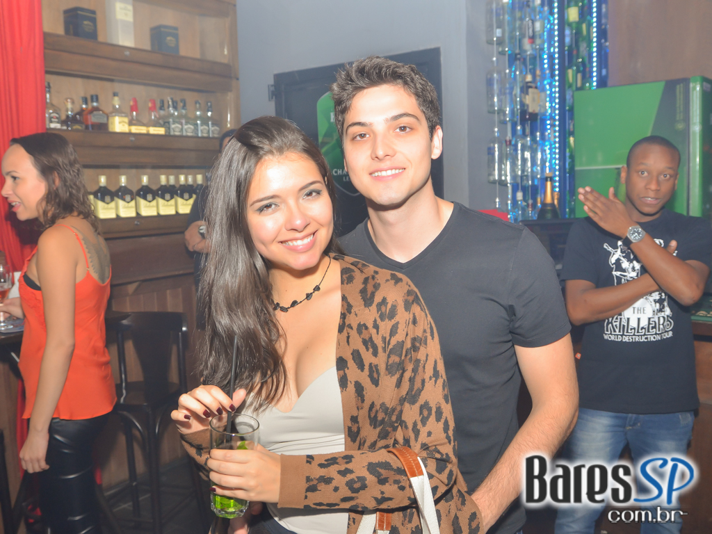 St Georges Pub recebeu os agitos da Banda Overman que animou a sexta St Georges Pub recebeu os agitos da Banda Overman que animou a sexta