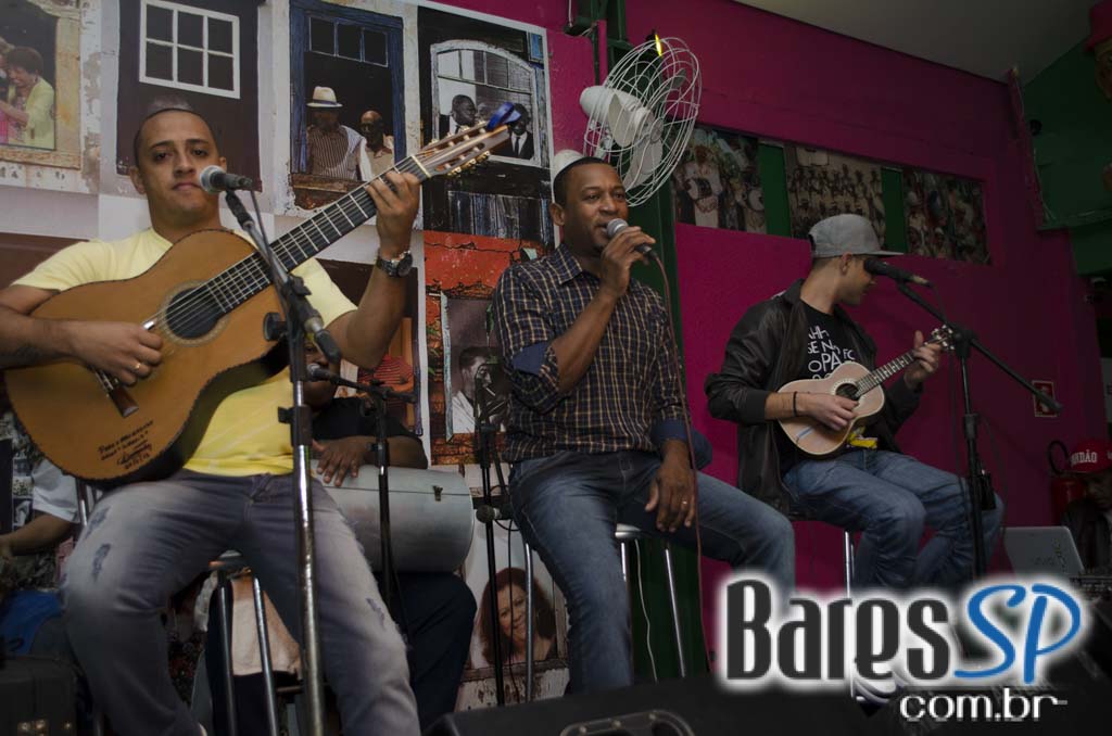 Bar Mangueira realizou sua reinauguração com show do Grupo Os Prettos e convidados Bar Mangueira realizou sua reinauguração com show do Grupo Os Prettos e convidados