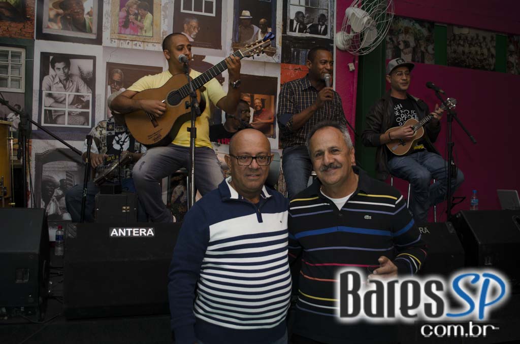 Bar Mangueira realizou sua reinauguração com show do Grupo Os Prettos e convidados Bar Mangueira realizou sua reinauguração com show do Grupo Os Prettos e convidados