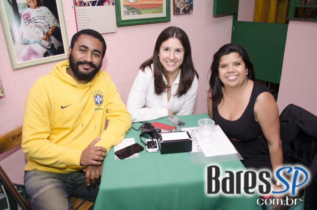 Bar Mangueira realizou sua reinauguração com show do Grupo Os Prettos e convidados Bar Mangueira realizou sua reinauguração com show do Grupo Os Prettos e convidados