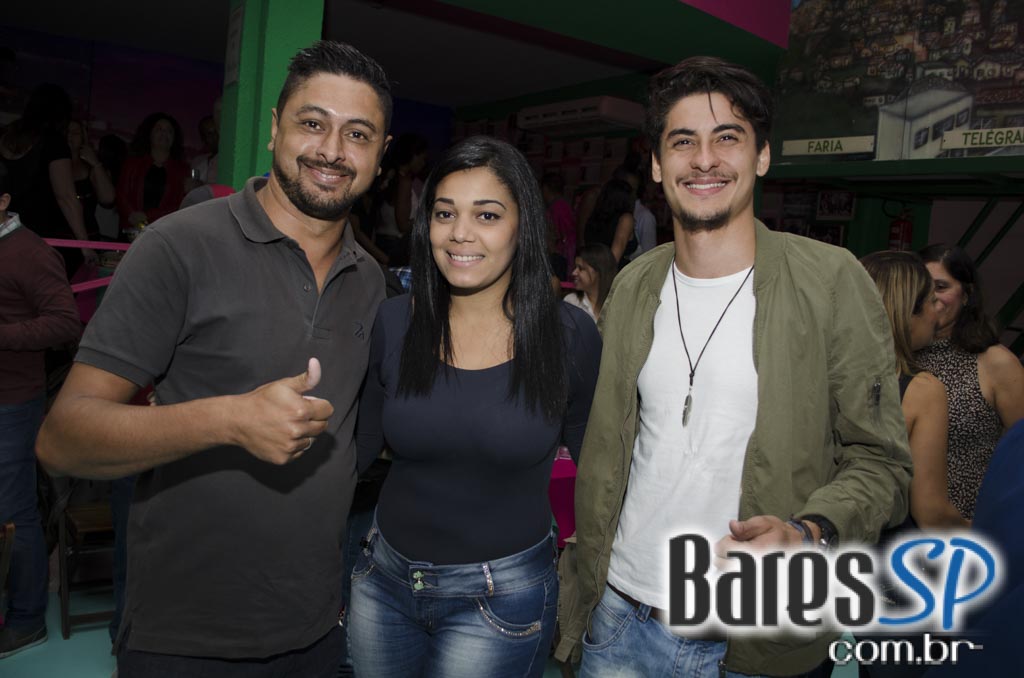 Bar Mangueira realizou sua reinauguração com show do Grupo Os Prettos e convidados Bar Mangueira realizou sua reinauguração com show do Grupo Os Prettos e convidados