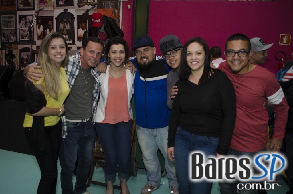 Bar Mangueira realizou sua reinauguração com show do Grupo Os Prettos e convidados Bar Mangueira realizou sua reinauguração com show do Grupo Os Prettos e convidados