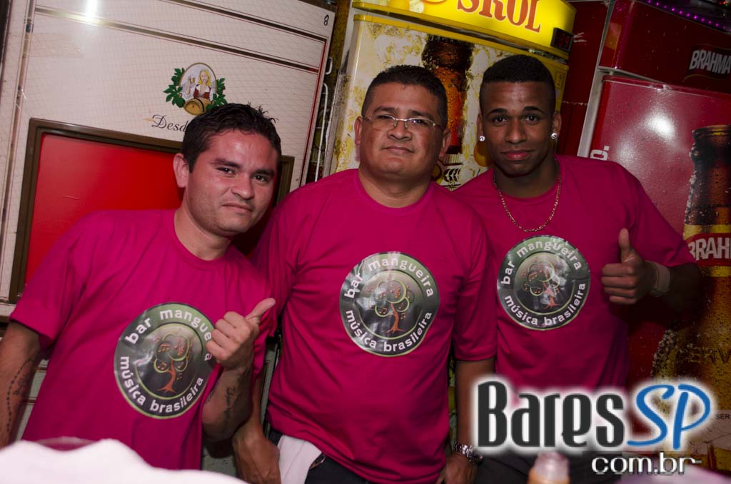 Bar Mangueira realizou sua reinauguração com show do Grupo Os Prettos e convidados Bar Mangueira realizou sua reinauguração com show do Grupo Os Prettos e convidados