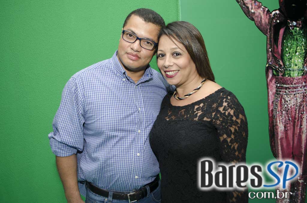 Bar Mangueira realizou sua reinauguração com show do Grupo Os Prettos e convidados Bar Mangueira realizou sua reinauguração com show do Grupo Os Prettos e convidados