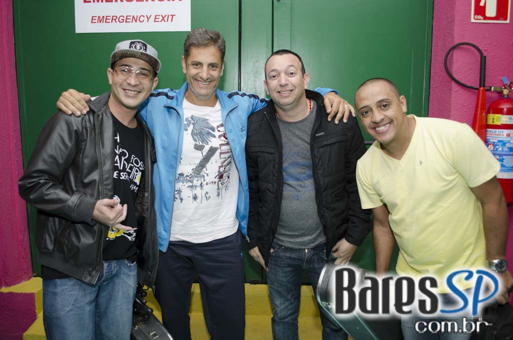 Bar Mangueira realizou sua reinauguração com show do Grupo Os Prettos e convidados Bar Mangueira realizou sua reinauguração com show do Grupo Os Prettos e convidados