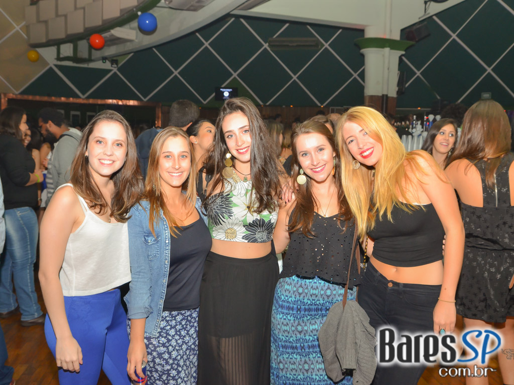 Cine Joia promoveu a festa Eu Vou Chamar o Síndico - Edição de aniversário 1 ano Cine Joia promoveu a festa Eu Vou Chamar o Síndico - Edição de aniversário 1 ano