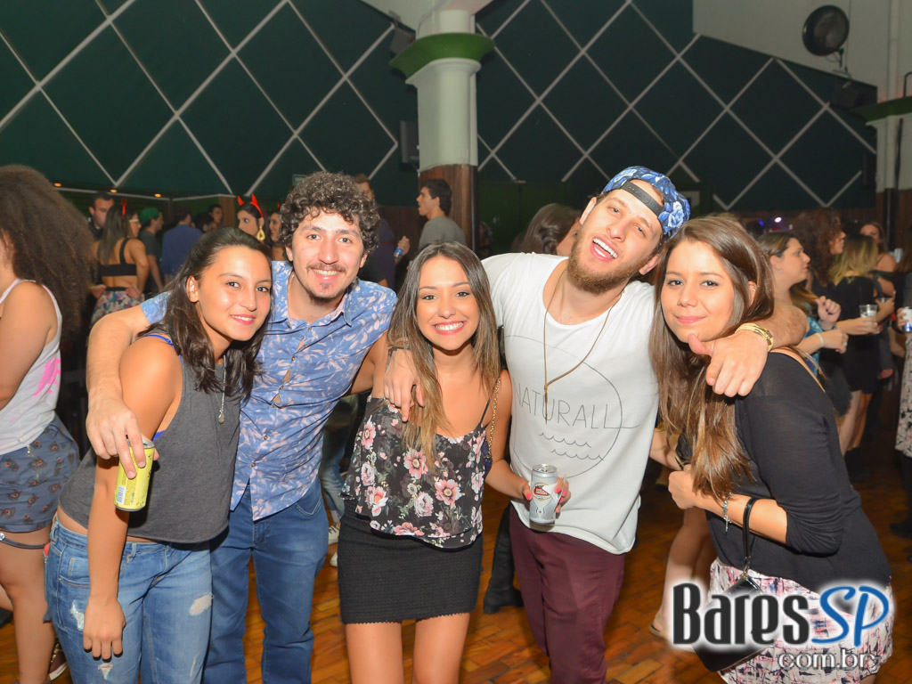 Cine Joia promoveu a festa Eu Vou Chamar o Síndico - Edição de aniversário 1 ano Cine Joia promoveu a festa Eu Vou Chamar o Síndico - Edição de aniversário 1 ano