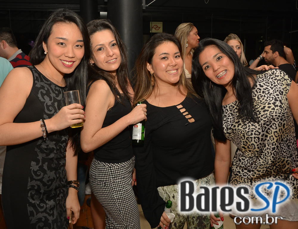 Bar Santa Julia recebeu show do Grupo Sambahits e convidados no sábado Bar Santa Julia recebeu show do Grupo Sambahits e convidados no sábado