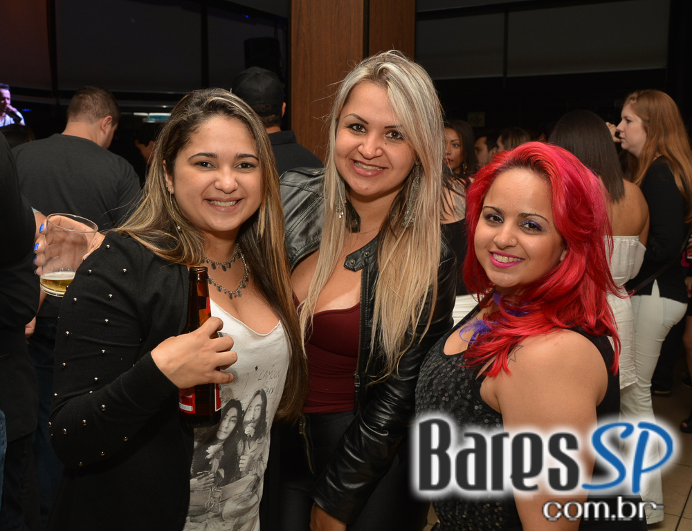 Bar Santa Julia recebeu show do Grupo Sambahits e convidados no sábado Bar Santa Julia recebeu show do Grupo Sambahits e convidados no sábado