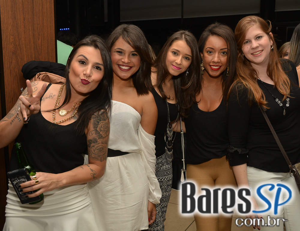 Bar Santa Julia recebeu show do Grupo Sambahits e convidados no sábado Bar Santa Julia recebeu show do Grupo Sambahits e convidados no sábado