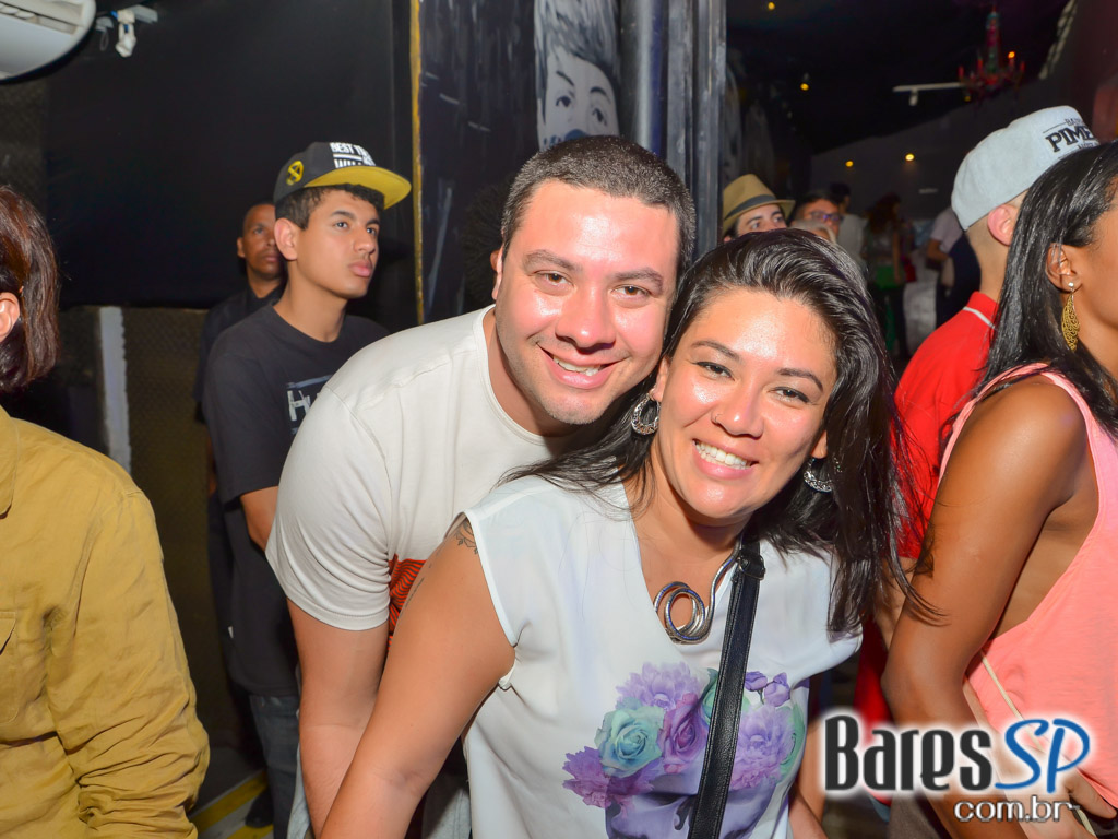 Ed Motta e Banda Serial Funkers agitaram a noite de sábado do Grazie a Dio! Ed Motta e Banda Serial Funkers agitaram a noite de sábado do Grazie a Dio!