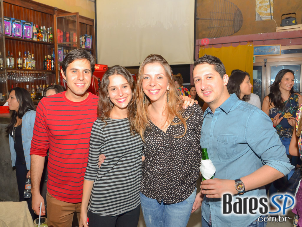 Ed Motta e Banda Serial Funkers agitaram a noite de sábado do Grazie a Dio! Ed Motta e Banda Serial Funkers agitaram a noite de sábado do Grazie a Dio!