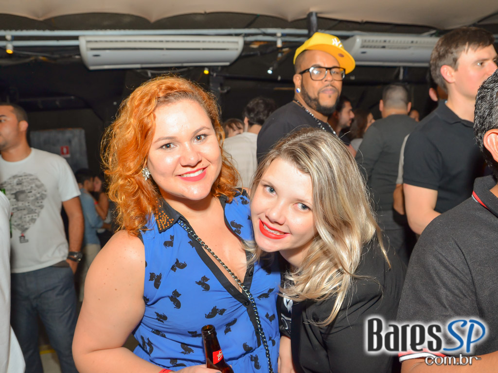 Ed Motta e Banda Serial Funkers agitaram a noite de sábado do Grazie a Dio! Ed Motta e Banda Serial Funkers agitaram a noite de sábado do Grazie a Dio!